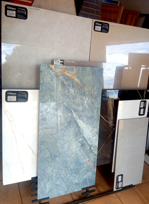 foto de revestimentos, pisos, tintas e produtos de acabamento